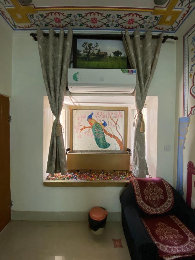 Golden Peacock Heritage Home Stay Divisione di Divisione di Jaipur Esterno foto