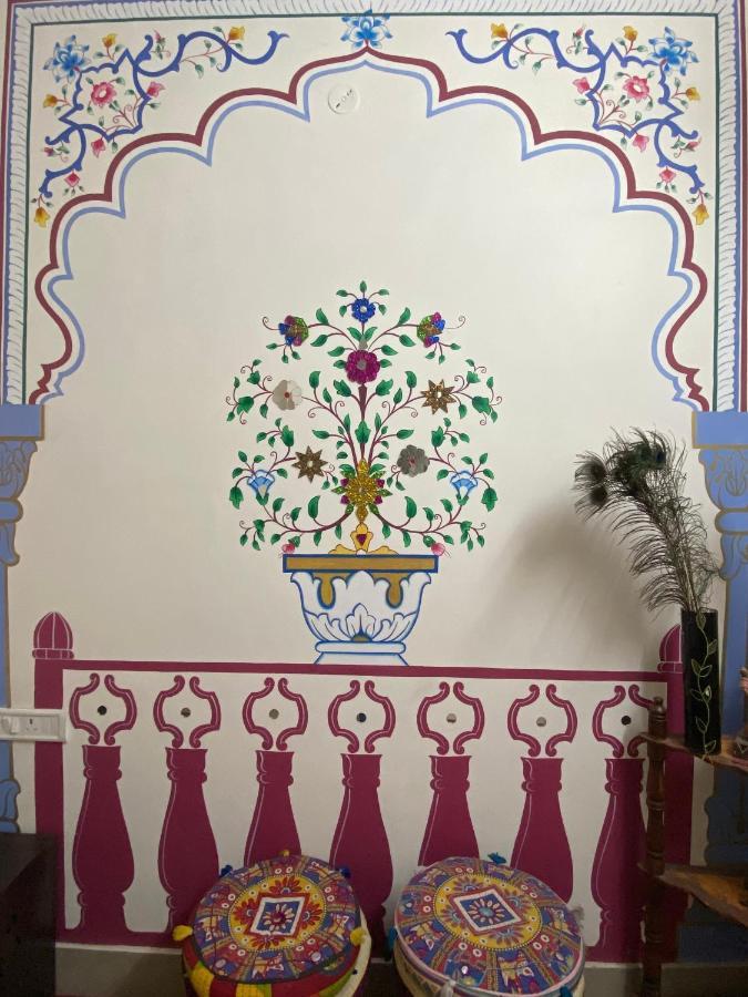 Golden Peacock Heritage Home Stay Divisione di Divisione di Jaipur Esterno foto